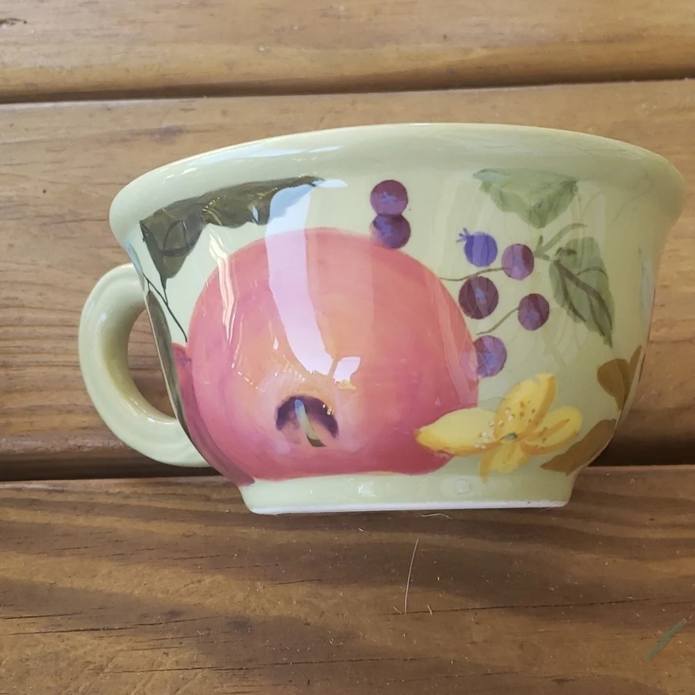 Tracy Porter 3 piece teapot and cup